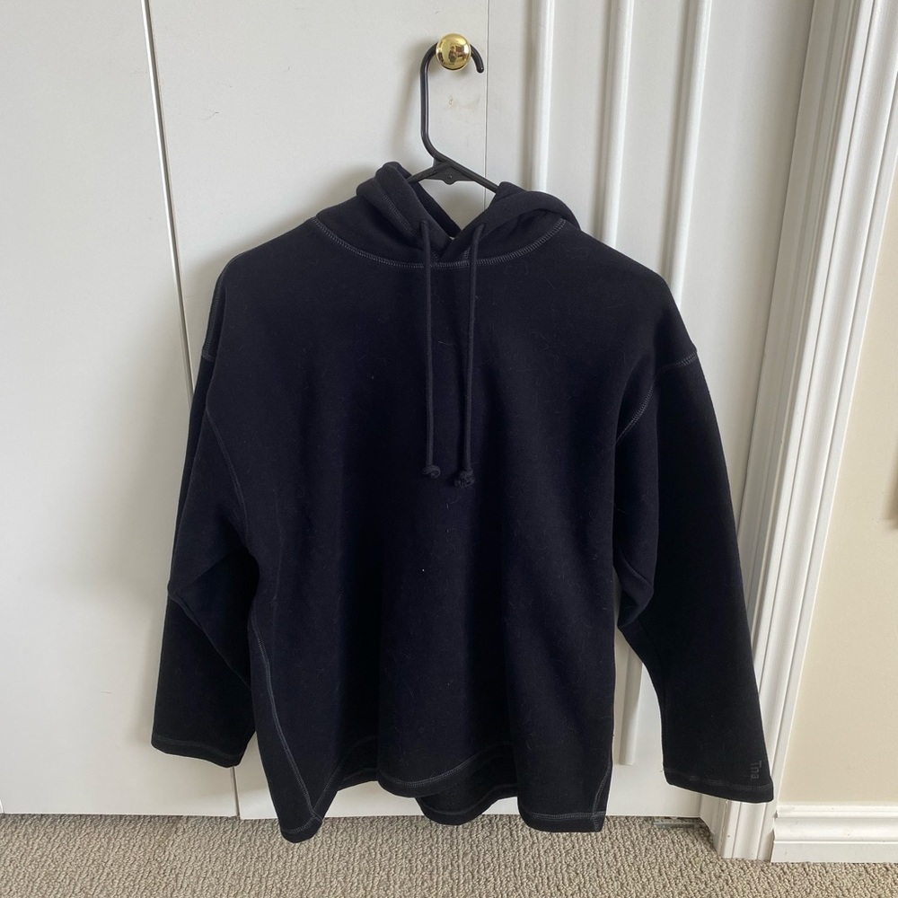 TNA mega basic hoodie